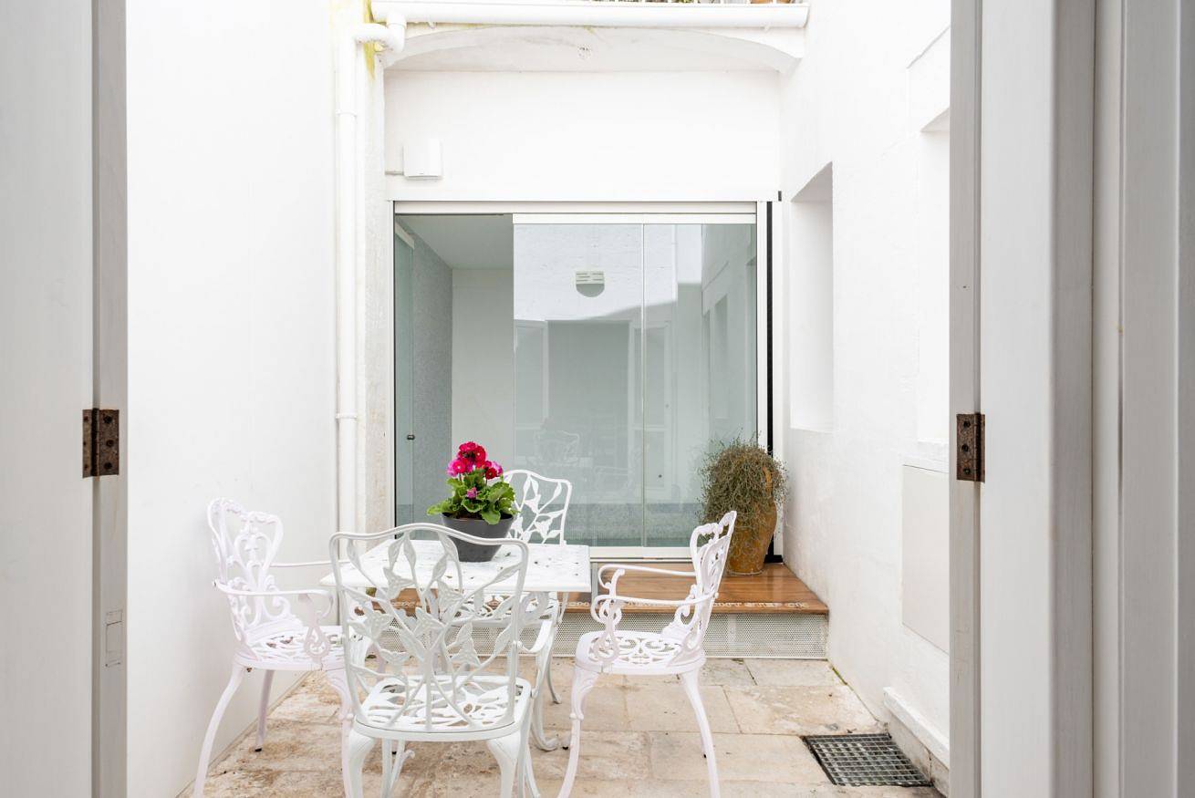 Apartamento entero, Palazzo Rapanà Apt with hydromassage pool! x4 in Ostuni, Salento