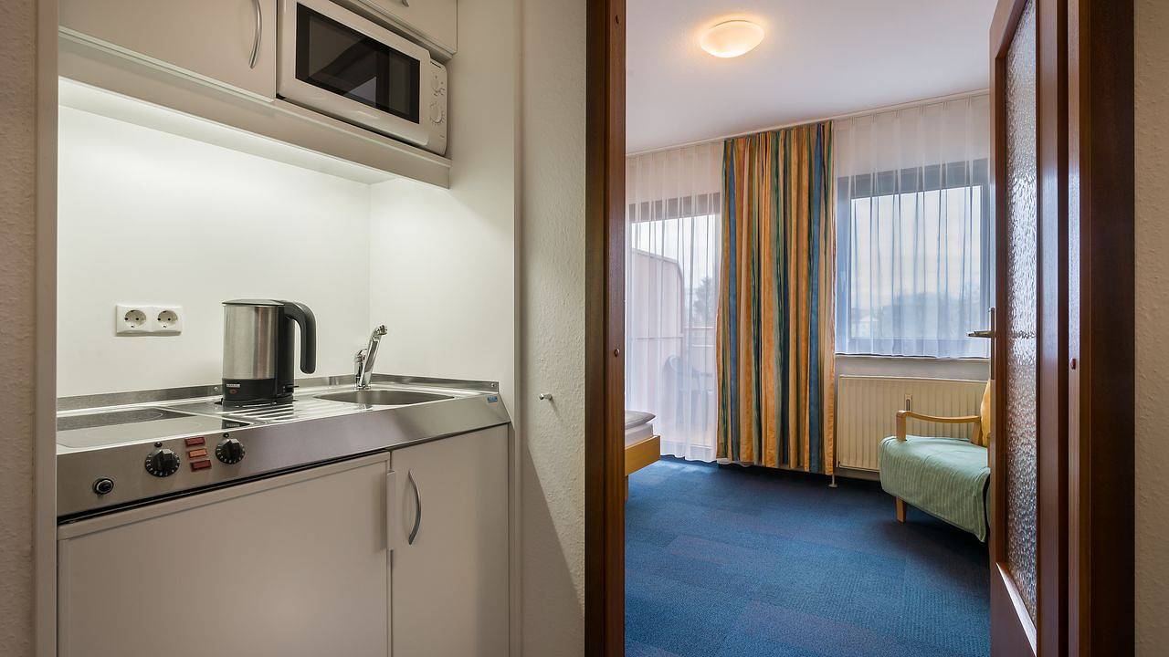 Ganze Ferienwohnung, Ferienwohnung für 1 Person (15 m²) in Karlsruhe in Karlsruhe, Rheinebene