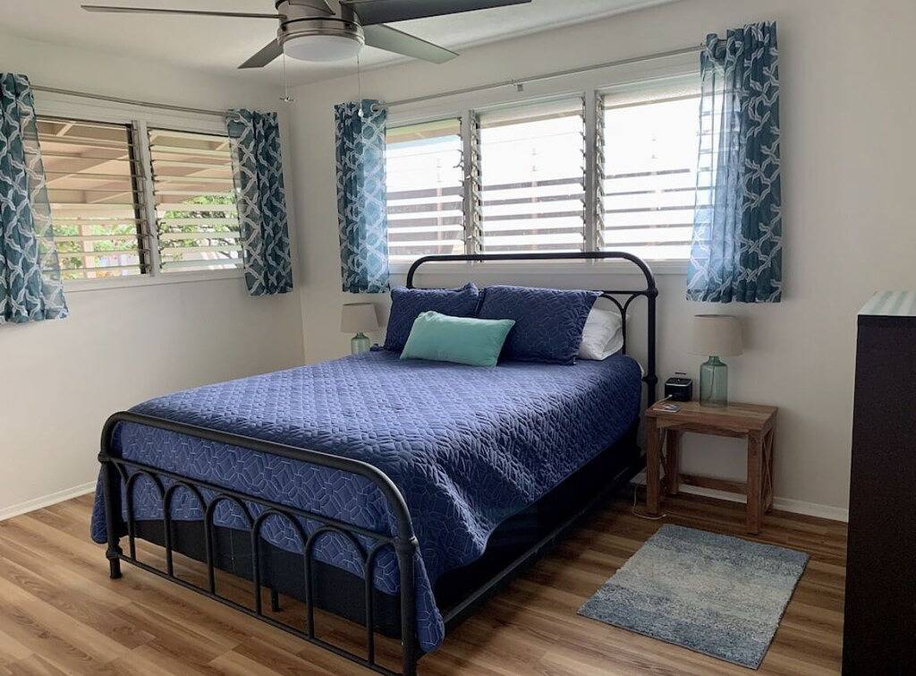 Perfect Family Beach House. Walk out gate to Amazing Beach. in Waialua, North Shore (Oahu)