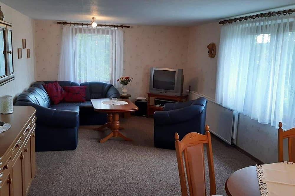 Ferienhaus Andrea Höcherl - Gemütliches Ferienhaus mit Garten in Wolkenstein (Deutschland), Erzgebirge