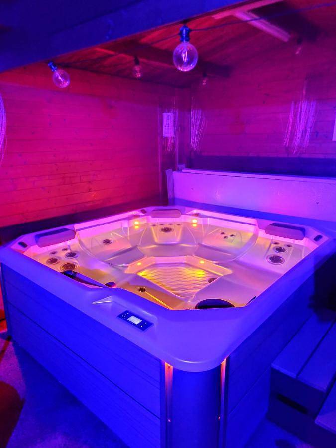 Maison de vacances pour 4 personnes, avec jacuzzi et jardin