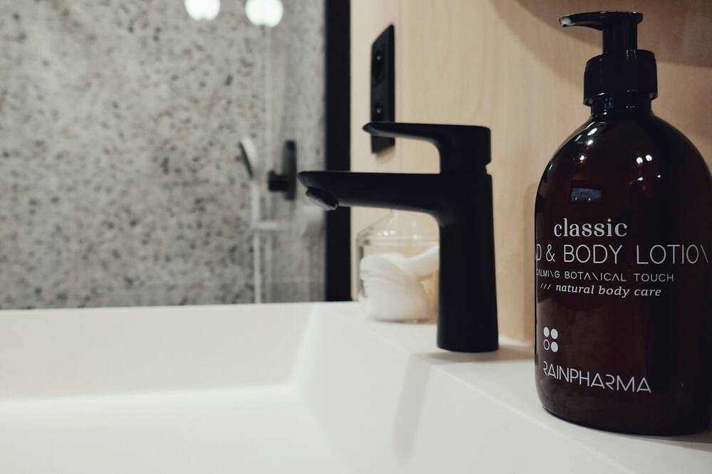 Cabin vr 4, zicht Semois-rivier! in Laviot, Bouillon