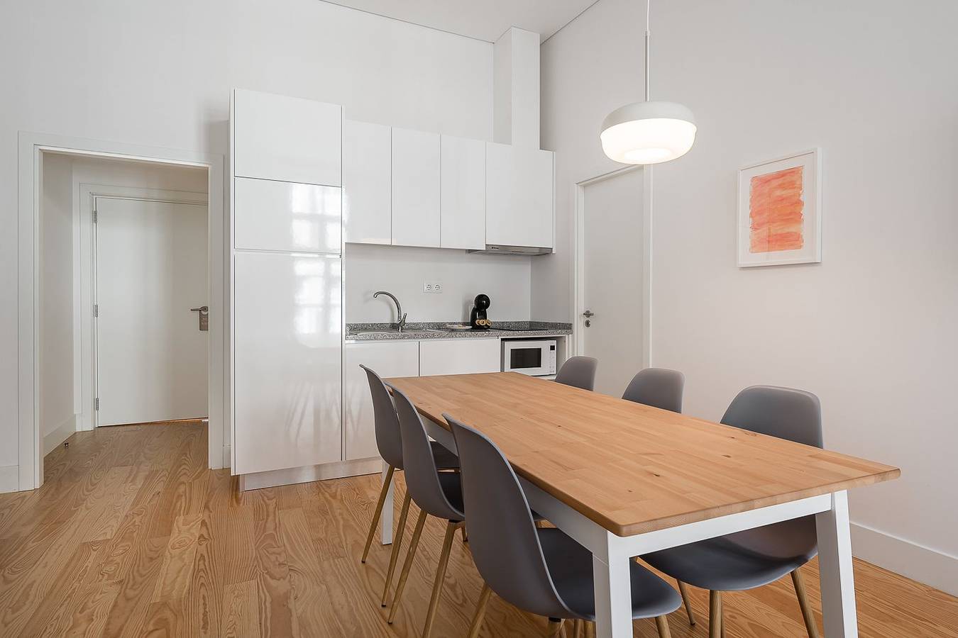 Ganze Wohnung, Ferienwohnung für 6 Personen mit Balkon in Sé (Porto), Porto