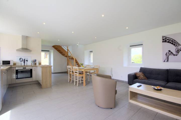 Gîte pour 4 personnes, avec Terrasse et Jardin à Locoal-Mendon - 4