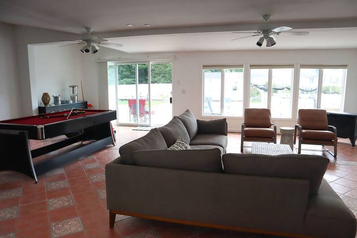 Vacation rental for 12 people, with terrace and yard in Waterford (CT)