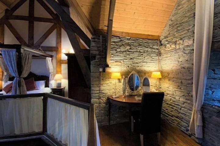 Location de vacances pour 6 personnes, avec piscine et jardin, animaux acceptés à Sizun - 4