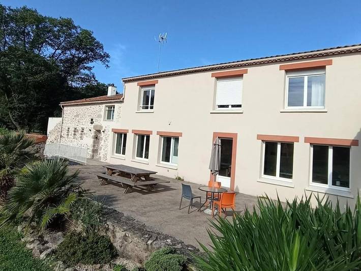 Location de vacances pour 16 personnes, avec terrasse et jardin, animaux acceptés dans Sèvremoine - 2