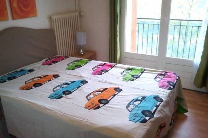 Gîte pour 8 personnes, avec balcon dans Office De Tourisme De Briancon - 3