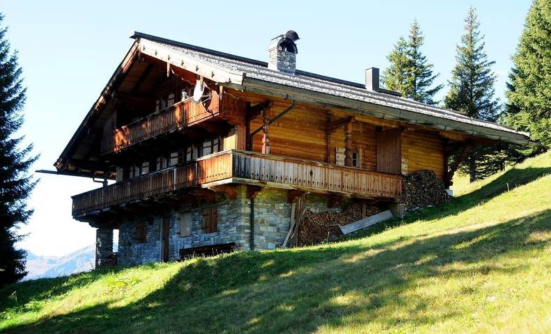 Chalet für 10 Personen, mit Terrasse in Finkenberg - 2