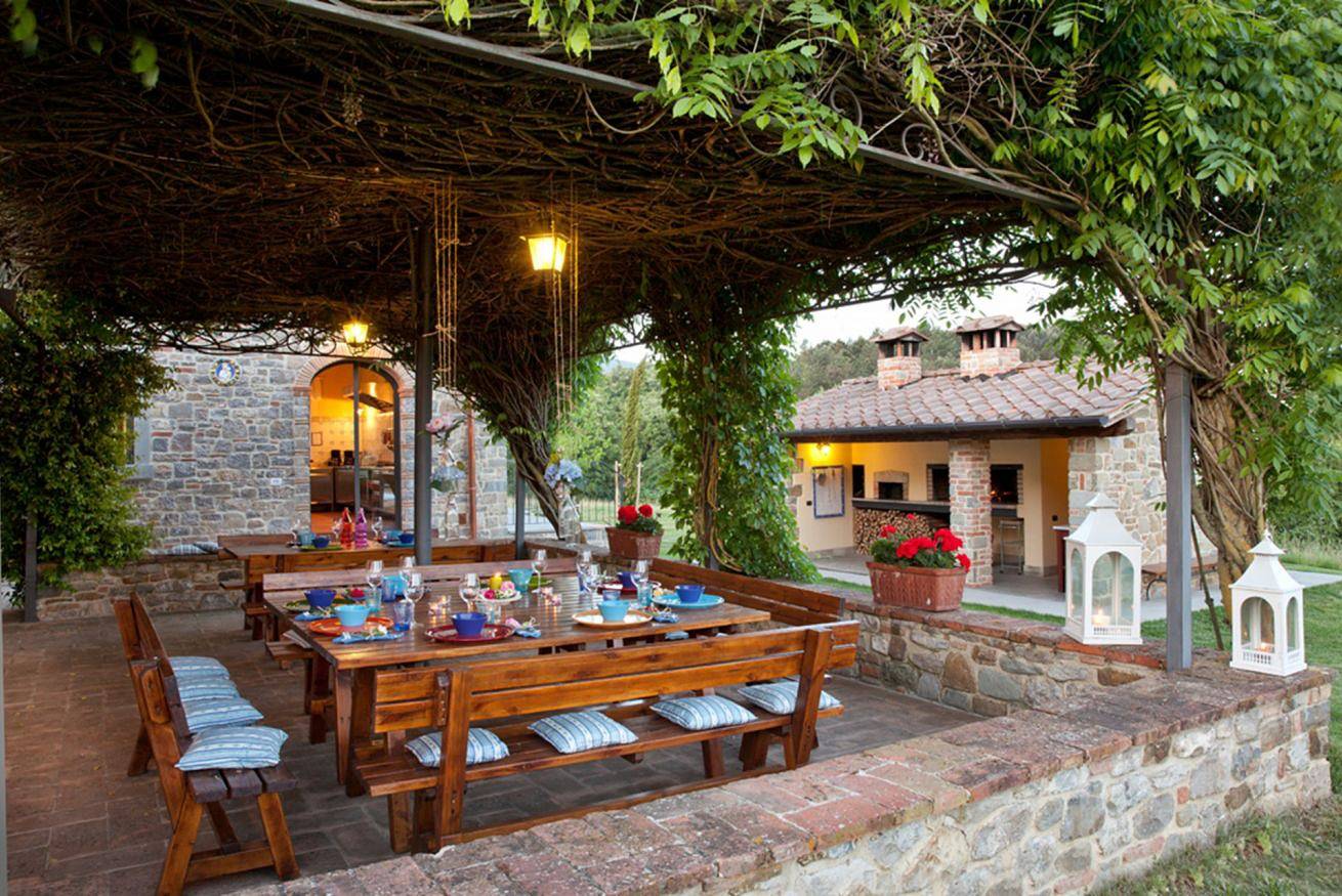 Villa County by Mmega in Poppi, Casentino