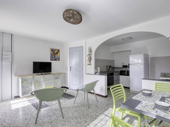 Ferienwohnung für 3 Personen, mit Garten und Terrasse in Var - 2