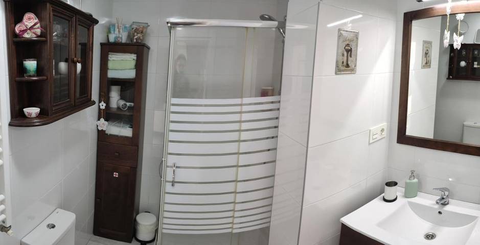 Gîte pour 2 personnes, avec vue et terrasse, animaux acceptés à Irun - 2