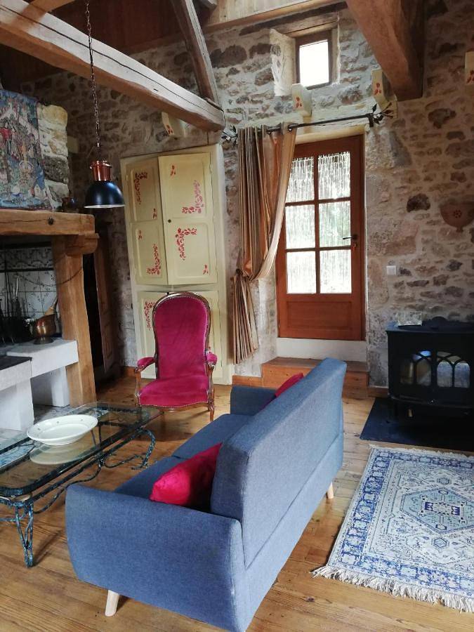 Gîte pour 2 personnes, avec Terrasse ainsi que Jardin et Vue à Montcabrier - 4