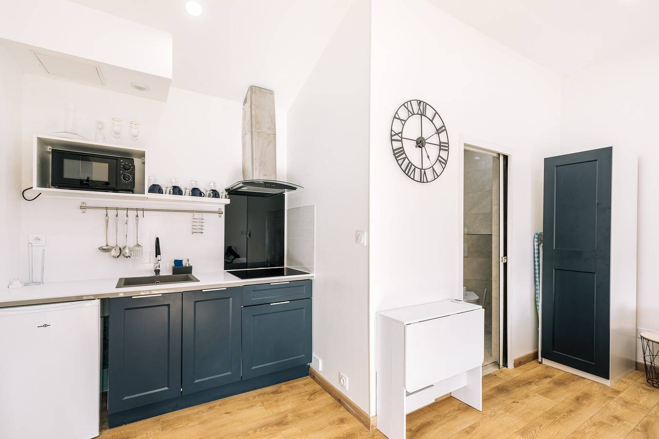 Entire studio, Guestready - sunny retreat near Disneyland in Montévrain, Seine-et-Marne