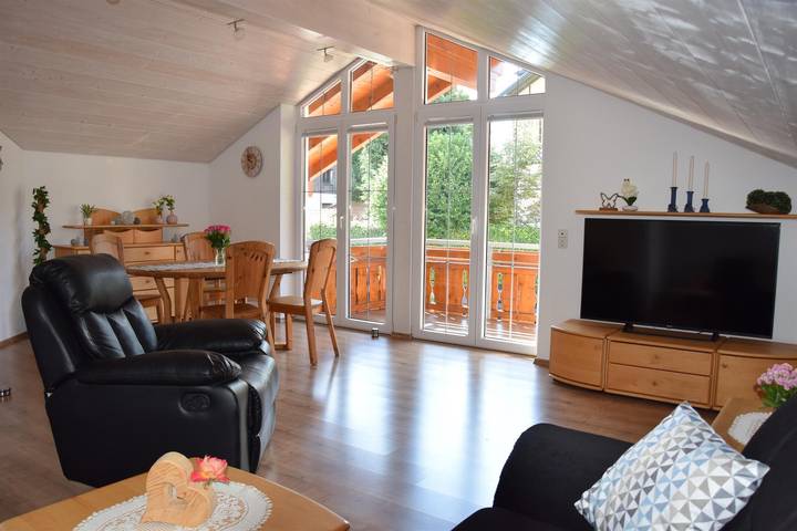 Ferienwohnung für 3 Personen, mit Balkon in Seeg - 4