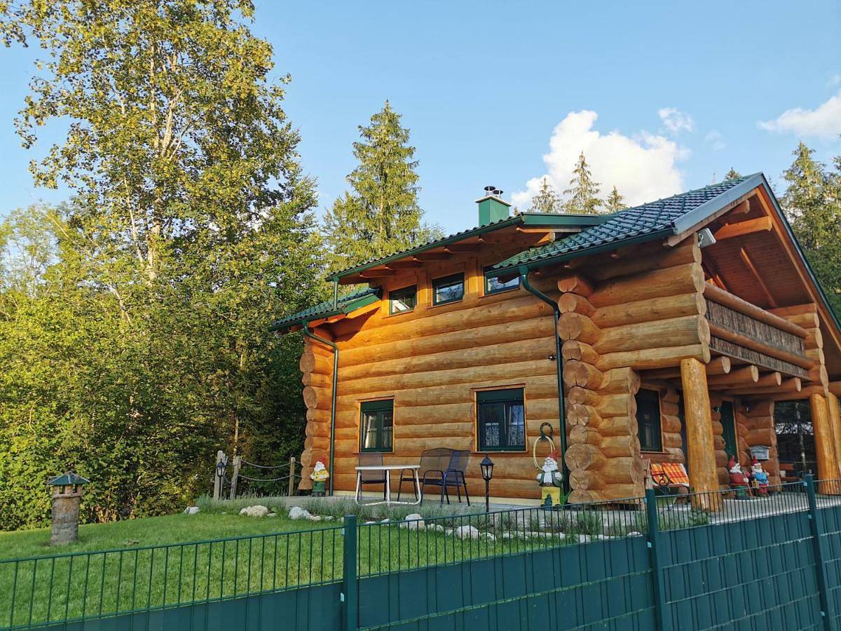 Ganze Wohnung, Ferienwohnungen Blockhaus - Zwergenhäusl Grünau im Almtal in Grünau im Almtal, Bezirk Gmunden