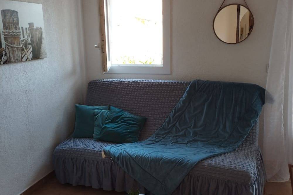 Charming house air-conditioned 5 minutes walk from the sea in Venzolasca, Corte region