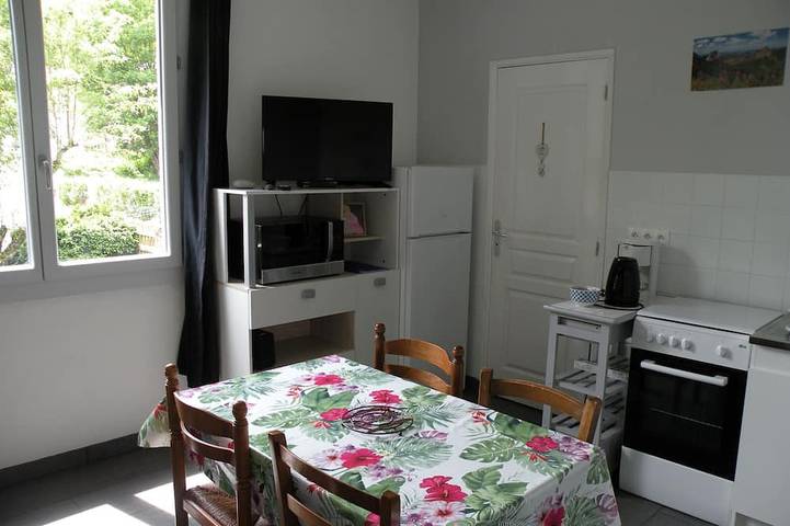 Appartement de vacances pour 4 personnes, avec jardin