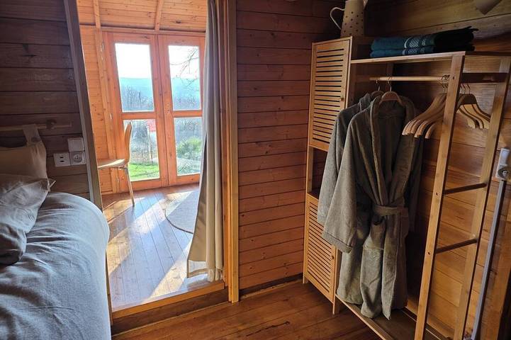 Gîte pour 2 personnes, avec jacuzzi, animaux acceptés à Meyssac - 3