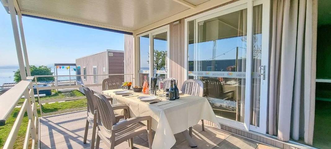 Camping für 4 Personen, mit Kinderpool und Garten sowie Pool in Lazise - 2