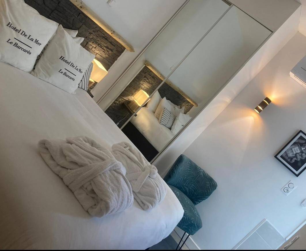 Hôtel de la Mer - Barcarès, à 100 m de la plage in Le Barcarès, Côte d'Améthyste