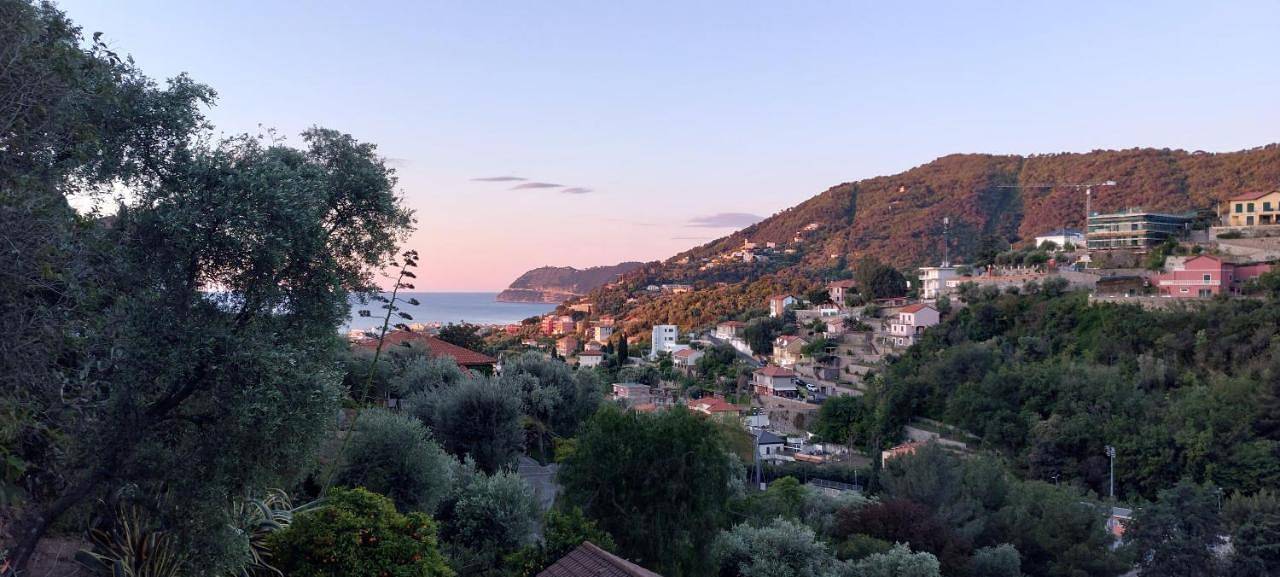 La casa di nonna Lorenna in Alassio, Riviera di Ponente