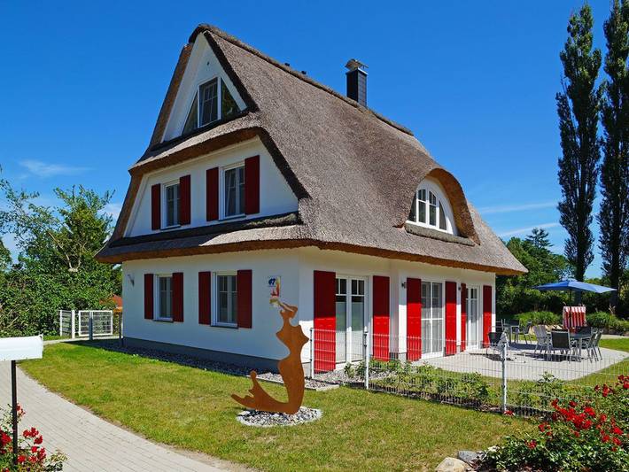 Ferienhaus für 9 Personen, mit Terrasse und Garten