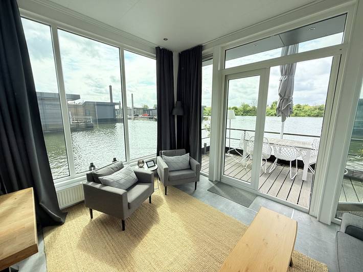 Boot für 4 Personen, mit Terrasse und Seeblick in den Niederlande - 4