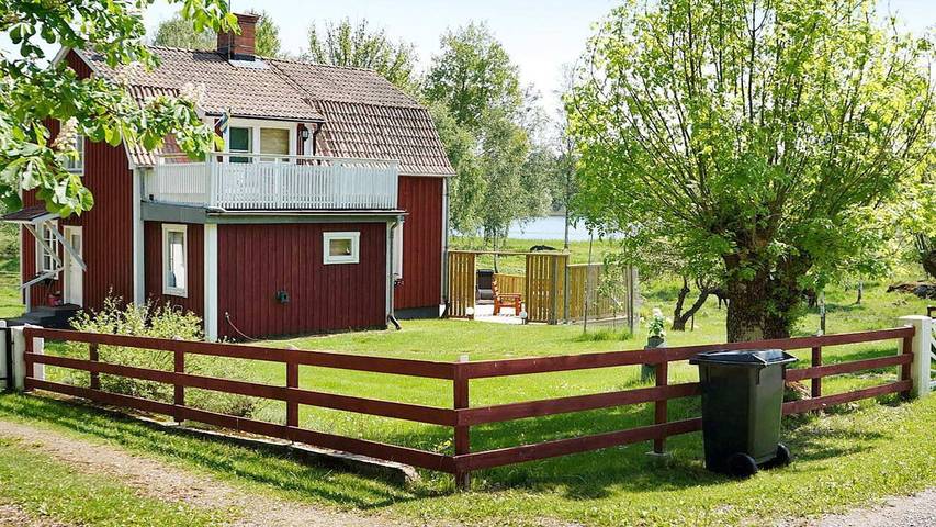 Ferienhaus für 4 Personen, mit Ausblick und Terrasse in Linköping
