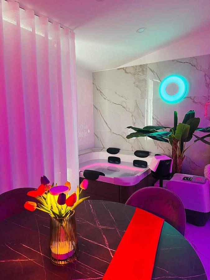 Nakyro suite in Pomigliano d'Arco, Napoli e dintorni