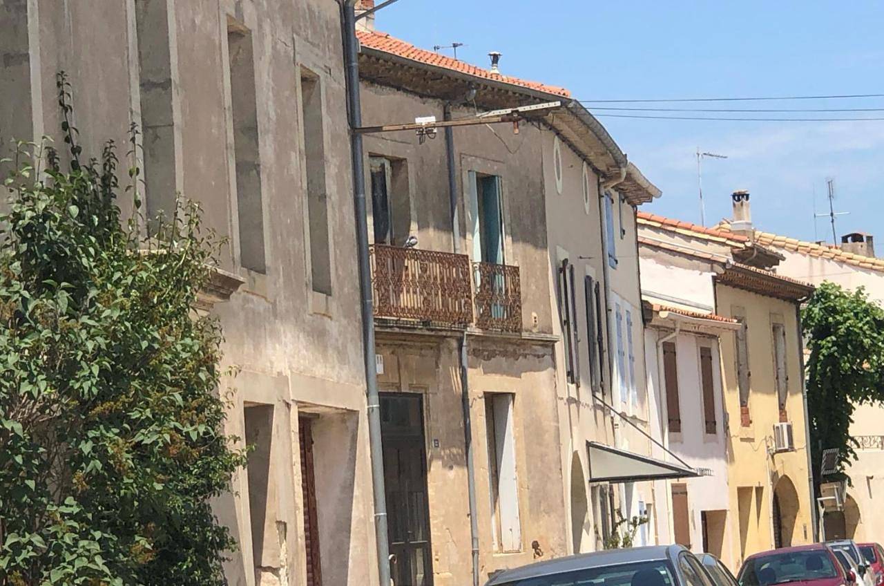 Double Room with Private External Bathroom in Cazouls-lès-Béziers, Côte méditerranéenne (France)