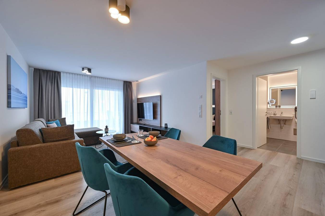 Ganze Wohnung, Ferienappartementhaus Stock - Ferienwohnung Nr. 5 in Friedrichshafen, Region Bodensee-Oberschwaben