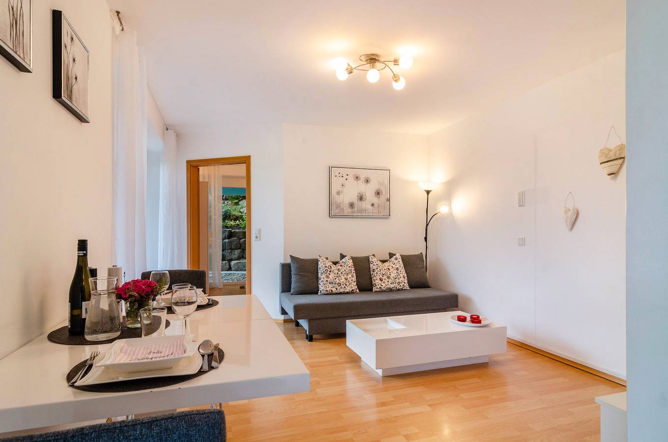 Ganze Wohnung, Ferienwohnung 'In Ruhiger Lage' mit Privatterrasse und Wi-Fi in Überlingen, Bodenseekreis