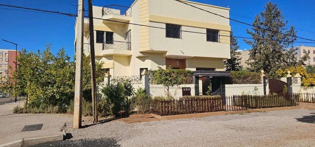 Maison d’hôte pour 2 personnes, avec vue et jardin à Fès