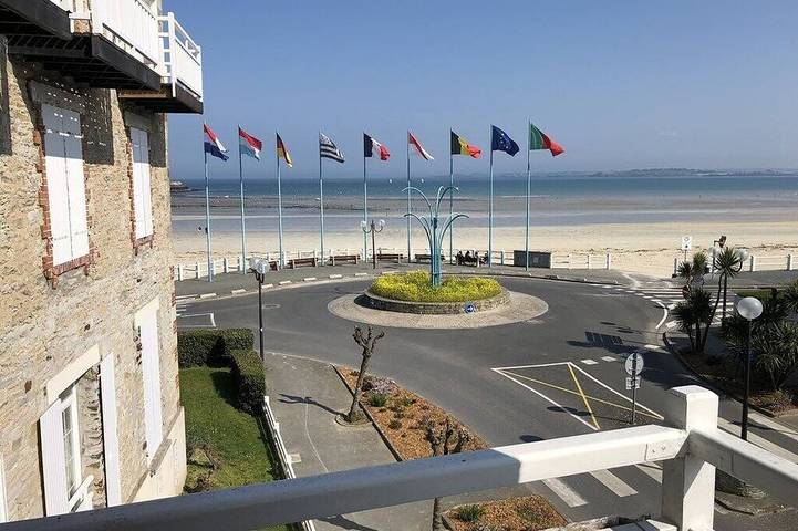 Gîte pour 4 personnes, avec Balcon dans Office De Tourisme De Saint Cast Le Guildo