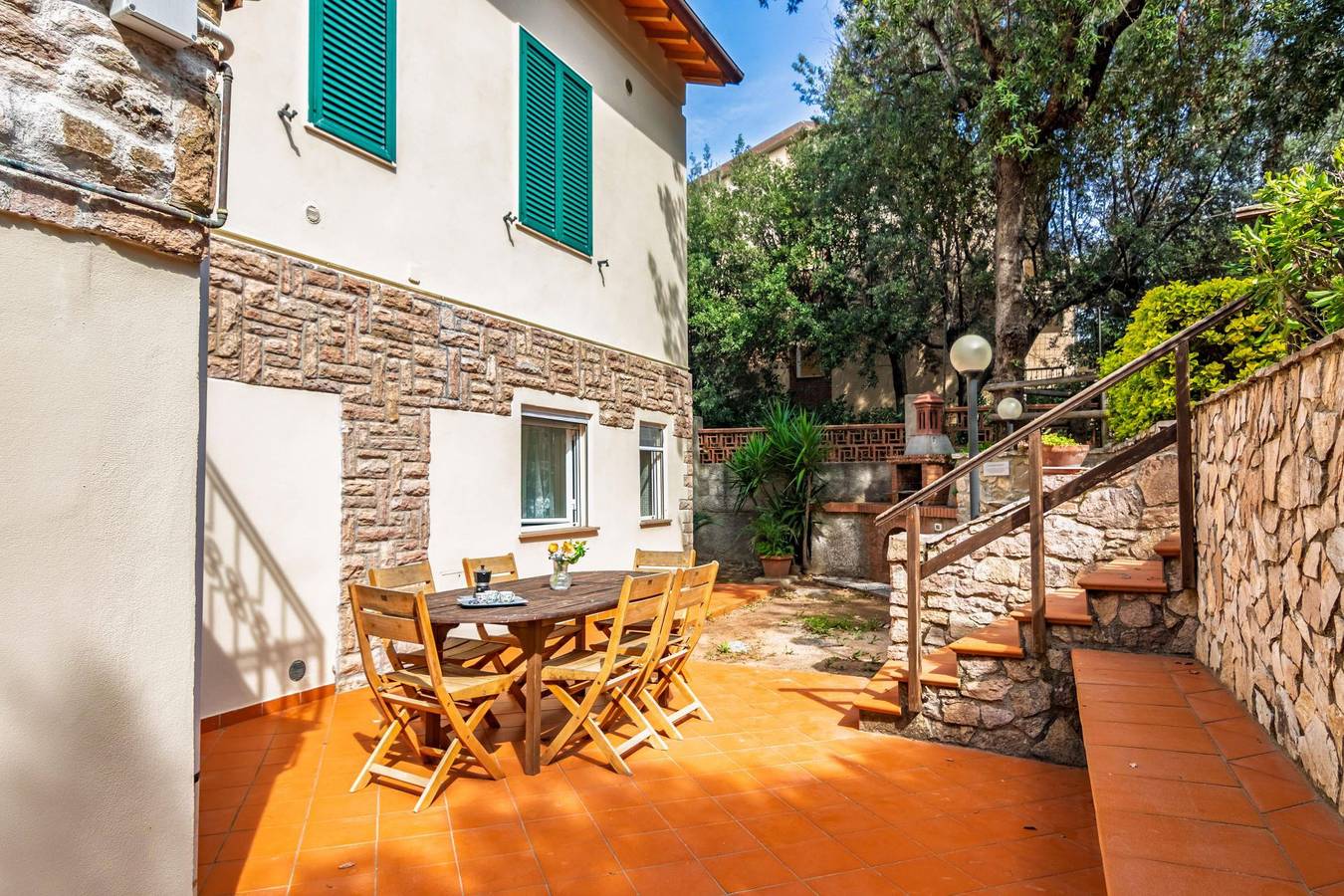 Entire holiday apartment, 6 Posti Letto - Galanti - Ampio trilocale zona Bagno Venere con giardino in Spiaggia di Rimigliano (San Vincenzo), San Vincenzo