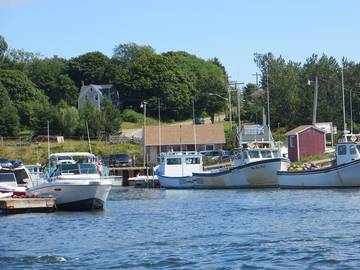 Cottage for 7 Guests in Prince Edward Island, Canada, Picture 2