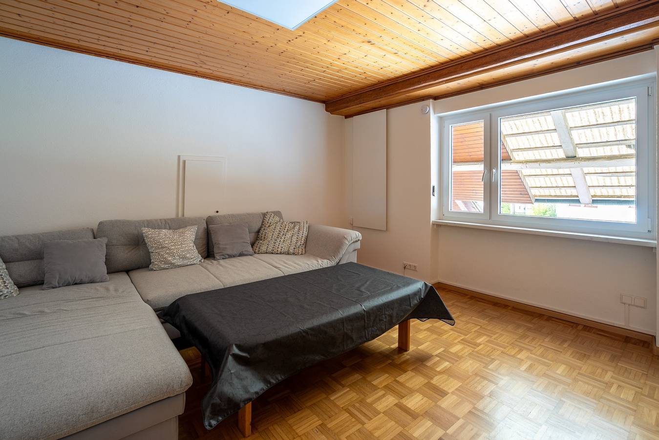 Ganze Wohnung, Apartment 'Agnes' mit Gemeinschaftspool, privater Terrasse und Wlan in Rheinfelden (Baden), Südschwarzwald