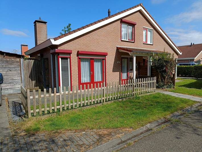 Ferienhaus für 8 Personen, mit Terrasse und Garten, kinderfreundlich in Breskens