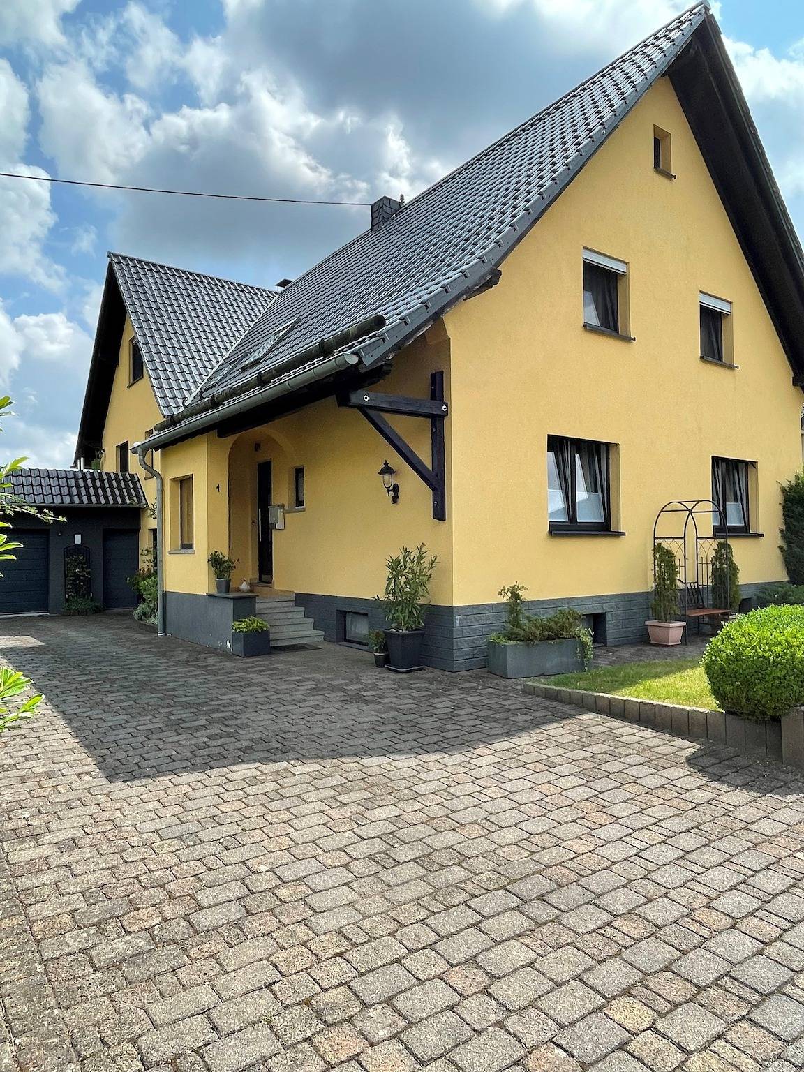 Ganze Ferienwohnung, 2-Bett-Ferienwohnung Dusche/Wc, 1 Schlafraum in Wallscheid, Bernkastel-Kues & Umgebung