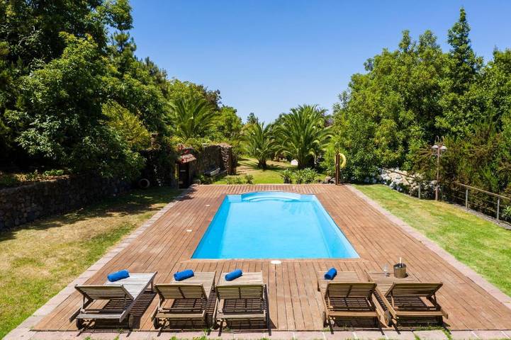 Ferienhaus für 4 Personen, mit Pool und Ausblick sowie Garten - 1