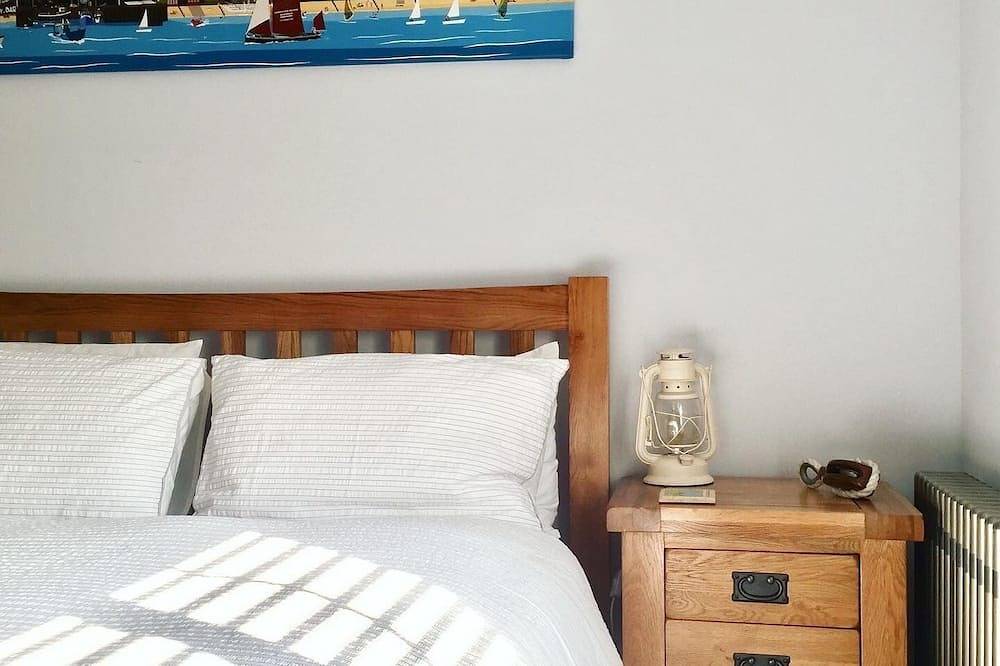 Entire apartment, Two Bedroom Apartment - The Seaview Snug in Whitstable, Kent