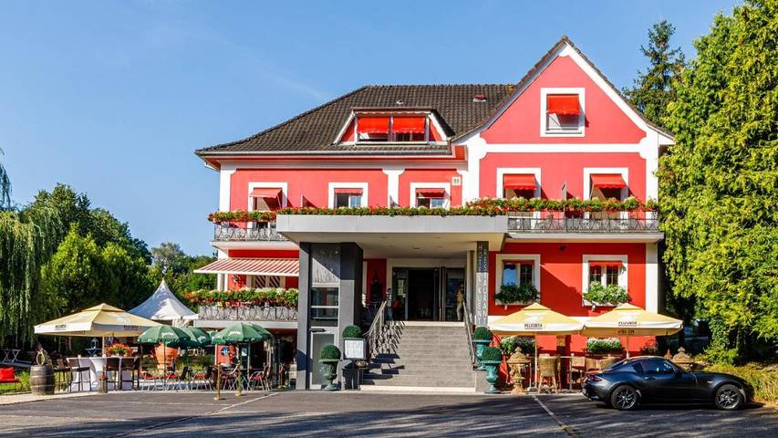 Hôtel pour 5 personnes, avec jardin