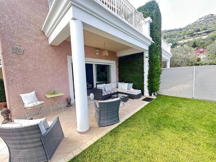 Location de vacances pour 5 personnes, avec jardin et vue à La Turbie - 3