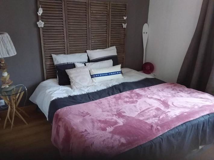 Maison d’hôte pour 2 personnes, avec Terrasse ainsi que Jardin et Vue à Châteauneuf-d'Ille-et-Vilaine