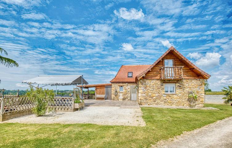 Location de vacances pour 5 personnes, avec Terrasse ainsi que Jardin et Piscine à Payzac (Dordogne)