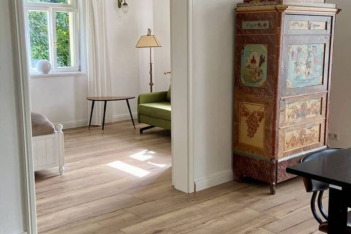 Ganze Wohnung, Traumwohnung in Traumlage - Wohnen in einer Villa auf dem Burgberg in Loschwitz in Loschwitz, Dresden