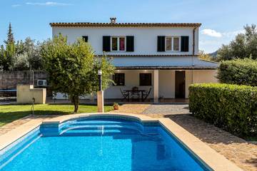 Villa in Pollença, Serra de Tramuntana für 4 