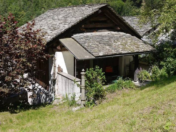 Ferienhaus für 3 Personen, mit Balkon und Terrasse sowie Garten und Ausblick in Bregaglia - 4