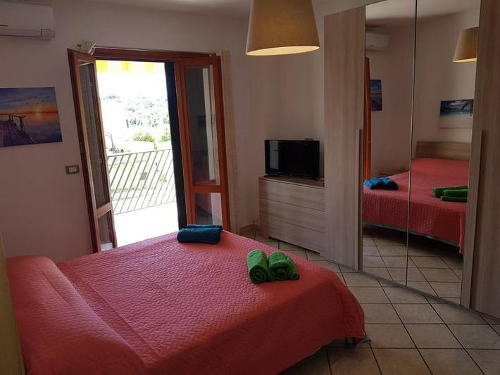 Maison d’hôte pour 2 personnes, avec vue et terrasse, animaux acceptés